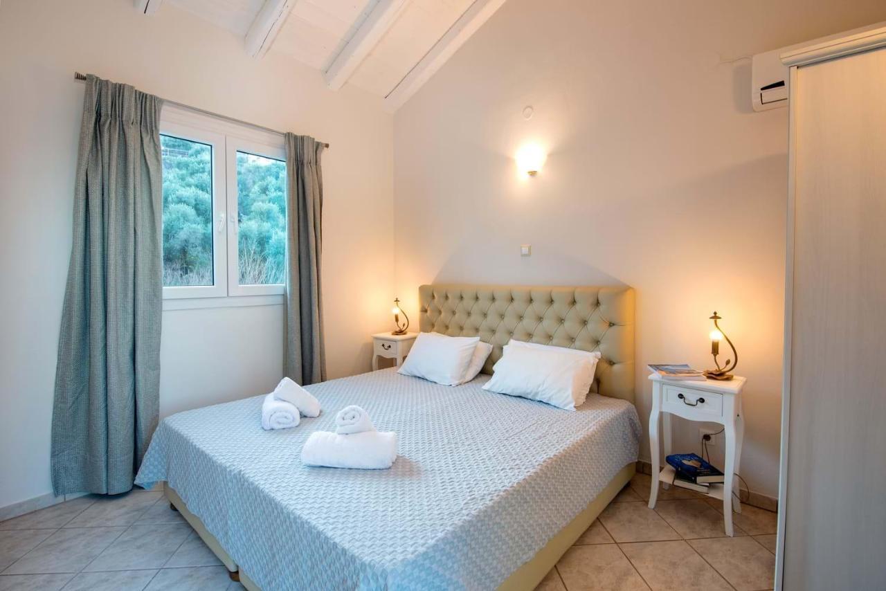 Beach House Apraos Kalamaki Corfu Villa *