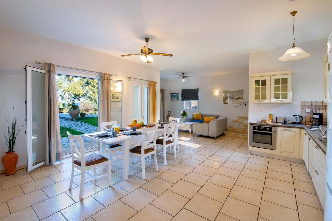 Beach House Apraos Kalamaki Corfu Villa *