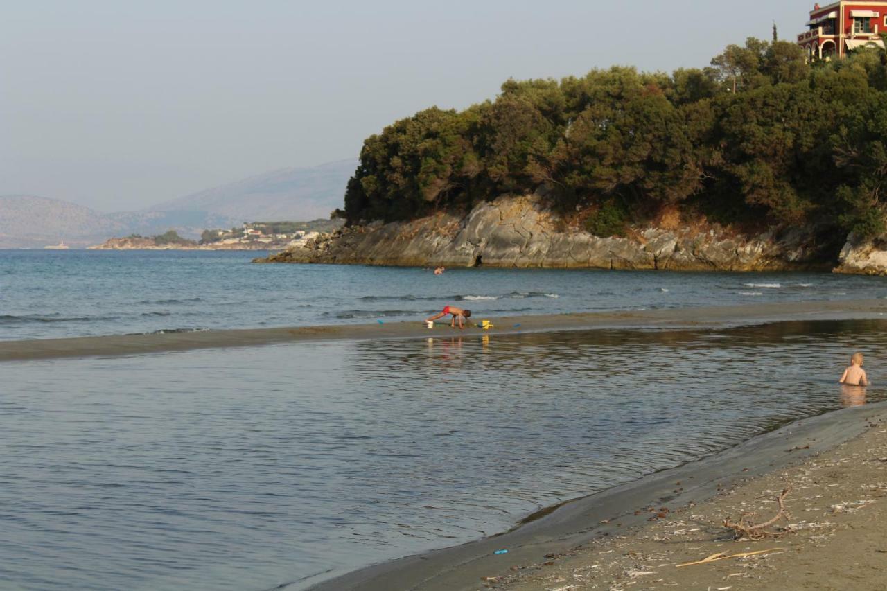 Beach House Apraos Kalamaki Corfu Villa Peritheia