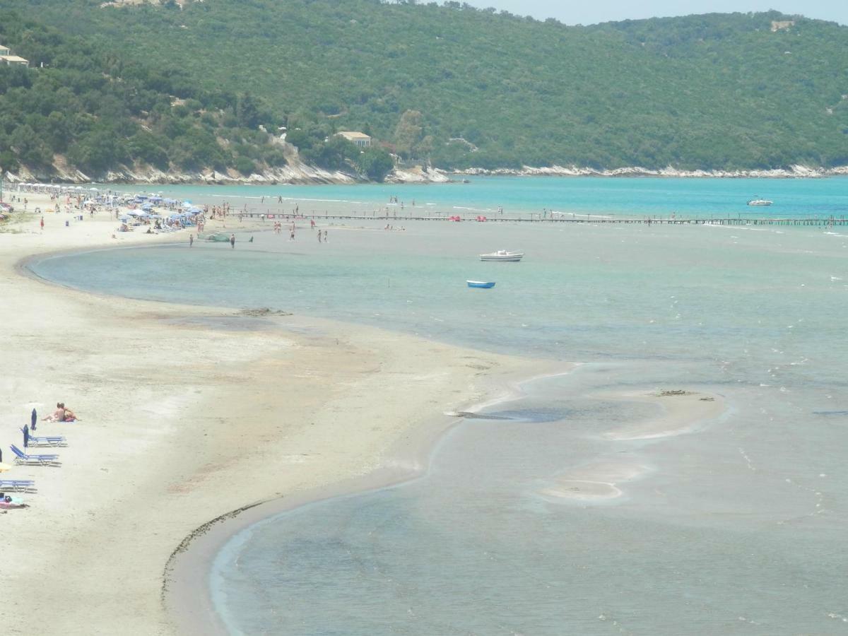 Beach House Apraos Kalamaki Corfu Villa Peritheia